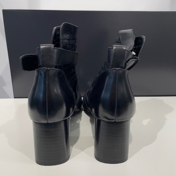 Black Heels - Picture 3 of 5